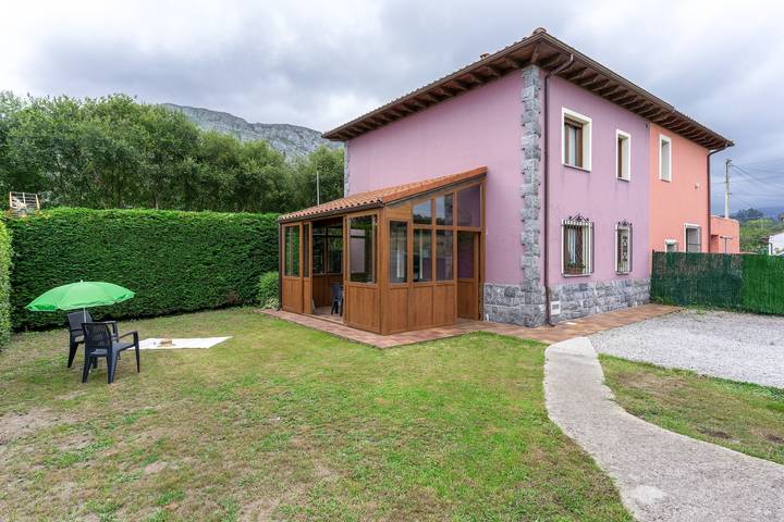 Location de vacances pour 6 personnes, avec Jardin à Llanes