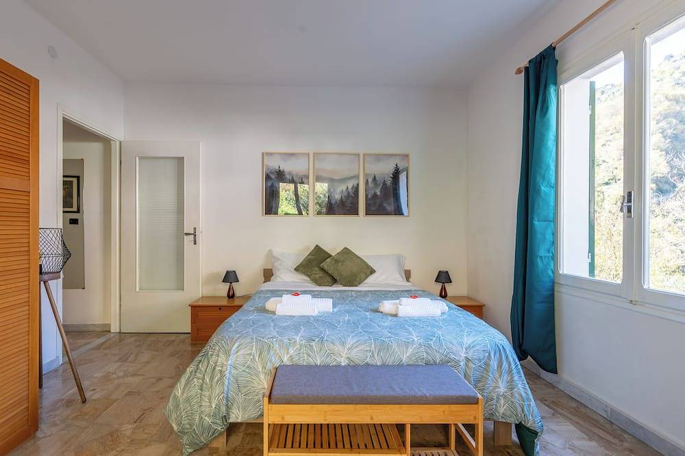 Ganze Wohnung, Utopia House-an excellent retreat for mountain lovers and mountain bikers in Molini di Triora, Ligurische Alpen