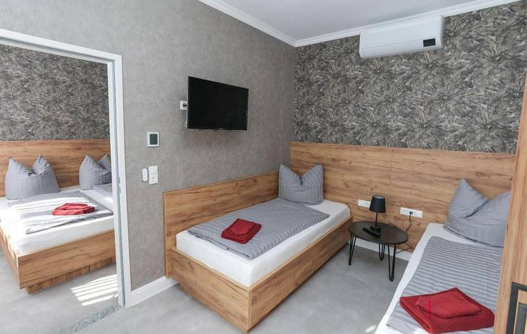 Hotel für 4 Personen, mit Terrasse und Garten in Merseburg - 4