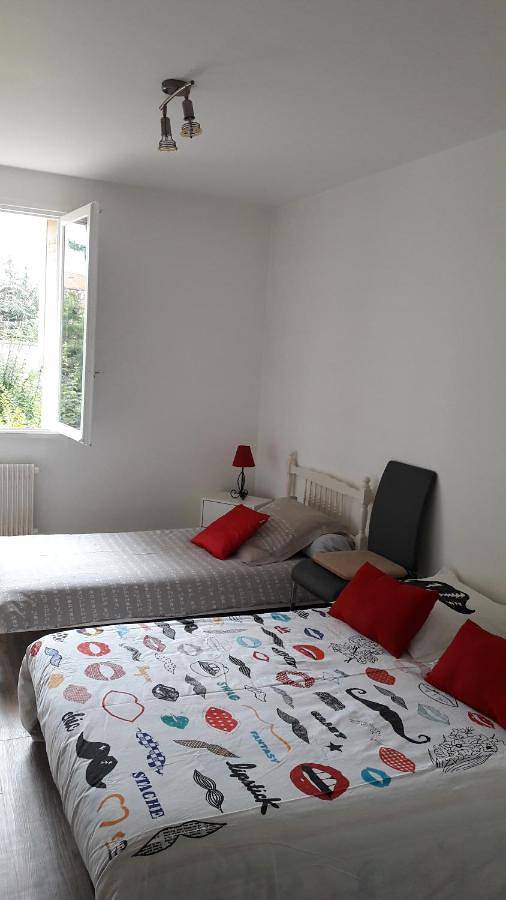 Appartement entier, Apart'hotel Les Floralies in Roanne, Région de Roanne