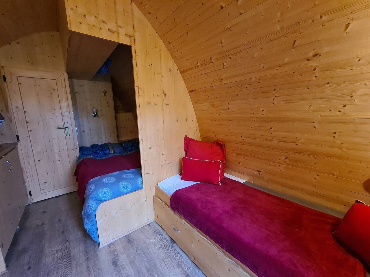 Forest cabin with terrace near the nautical base in Pouligny-Notre-Dame, La Châtre region