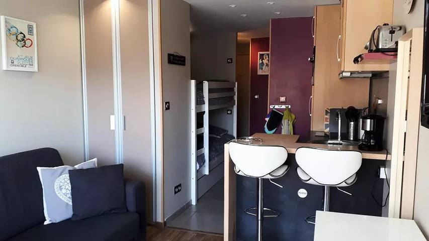 Gîte pour 4 personnes, avec vue et balcon dans Office de Tourisme de l'Alpe d'Huez - 2