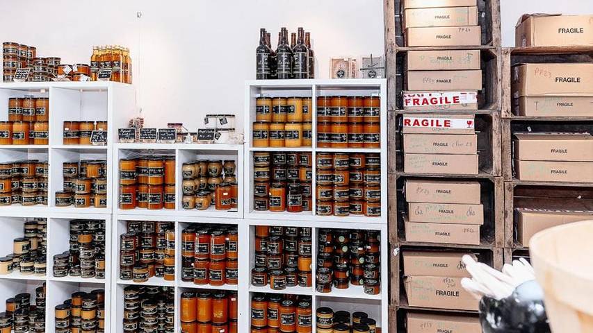 Location de vacances pour 4 personnes, avec jardin ainsi que jacuzzi et sauna dans Les Grottes de Saint Christophe - 4