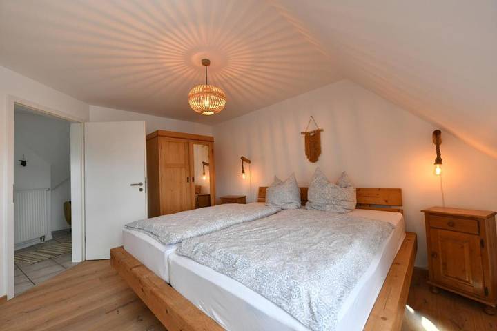Ferienwohnung für 2 Personen, mit Ausblick in Lindlar - 2