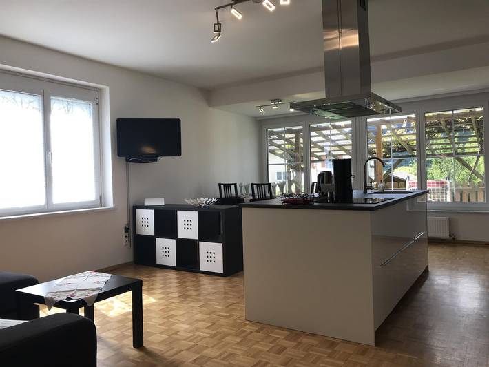 Ferienwohnung für 6 Personen, mit Terrasse und Garten sowie Pool und Seeblick am Millstätter See - 4