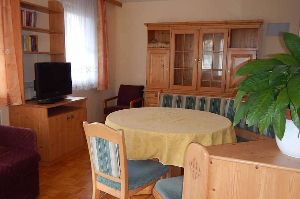 Ganze Wohnung, Ferienwohnungen Rojer - Apartment/Wohn-Schlafraum/Dusche, Wc in Rottenmanner und Wölzer Tauern, Irdning