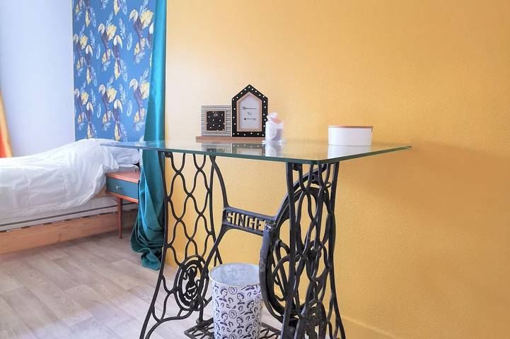 Gîte pour 7 personnes, avec terrasse et jardin, animaux acceptés à Québriac - 4