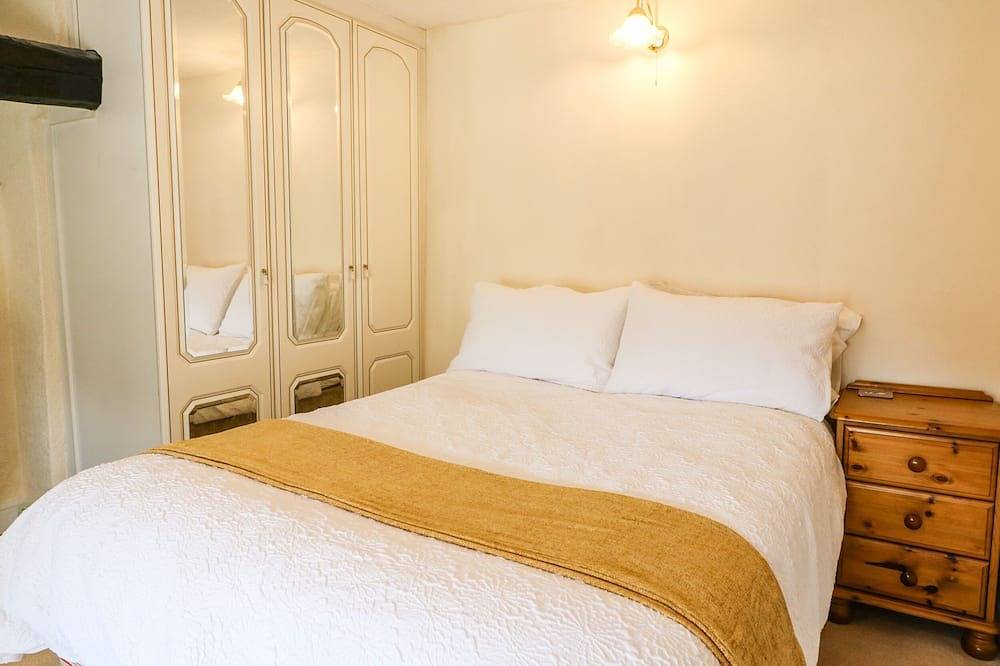 Arch Cottage, family friendly, character holiday cottage in Lincoln in Lincoln, Lincolnshire