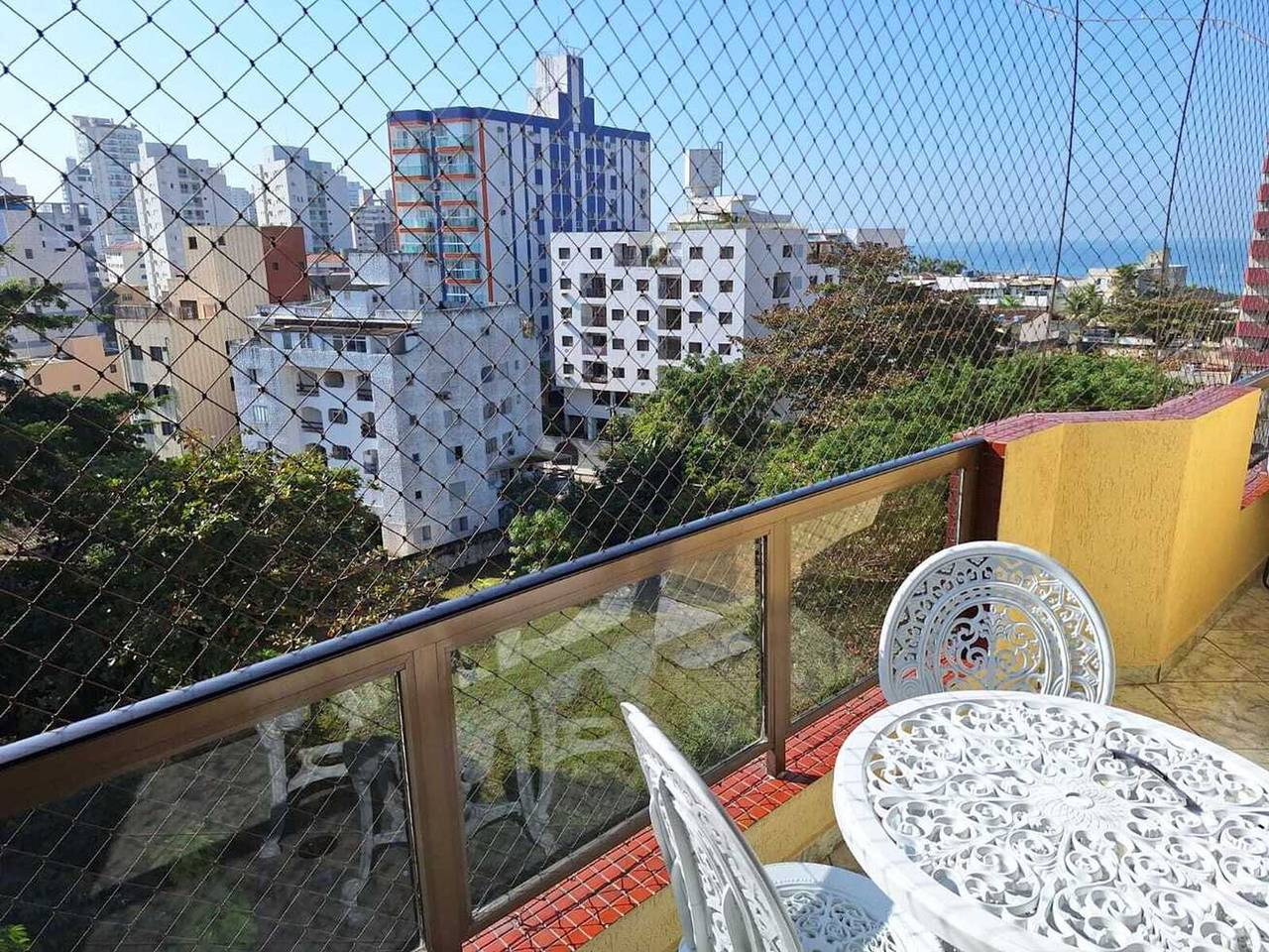 Entire apartment, Apto pet friendly c/ Wifi a 350m da Praia do Tombo in Guarujá, Baixada Santista