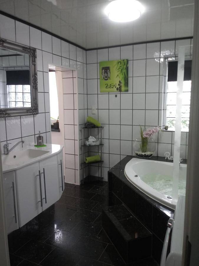 Ganze Wohnung, Fewo Blaue Oase, Netflix, Massagesessel, Whirlpool Badewanne in Germersheim, Rheinebene