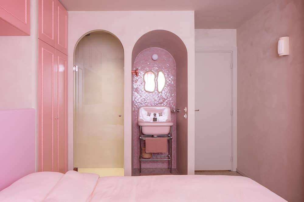 Stylish cabanon in Les Goudes with a view on the sea in Les Goudes, Marseille