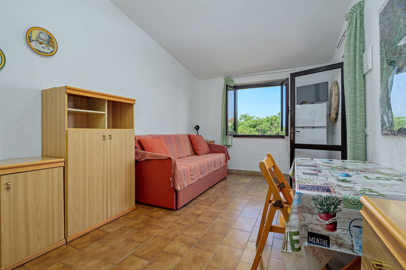 Ganze Wohnung, Apartment 'Bilocale Gli Ulivi' mit privater Terrasse in San Teodoro, Olbia-Tempio