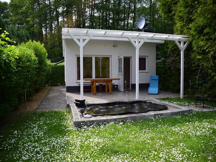 Ferienhaus für 2 Personen, mit Terrasse und Garten in Parchim