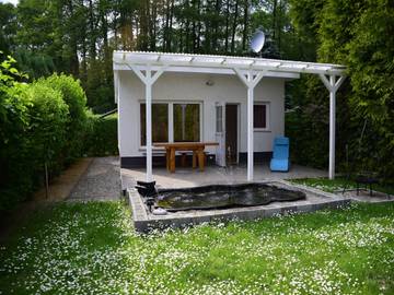 Bungalow für 2 Personen, mit Terrasse und Garten in Mecklenburgische Seenplatte