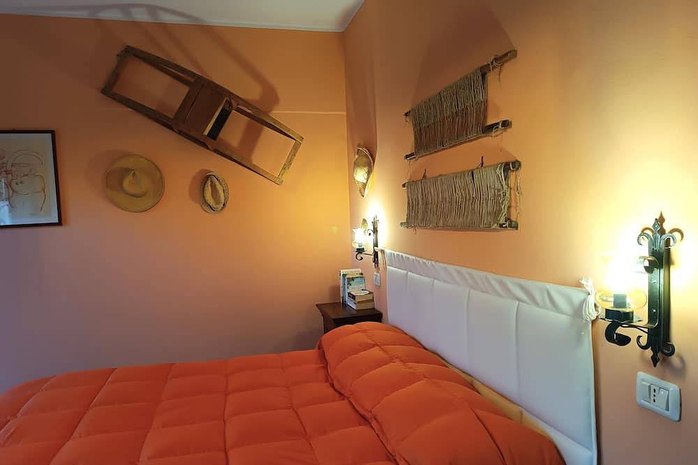 Ganze Wohnung, Ein-Zimmer-Wohnung „Wolf“ in Landhaus, Urbino. 4 Personen. Panoramablick.! in Urbino, Pesaro-Urbino