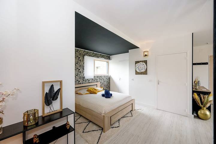 Gîte pour 2 personnes, avec jacuzzi ainsi que terrasse et jardin à Ploufragan - 3