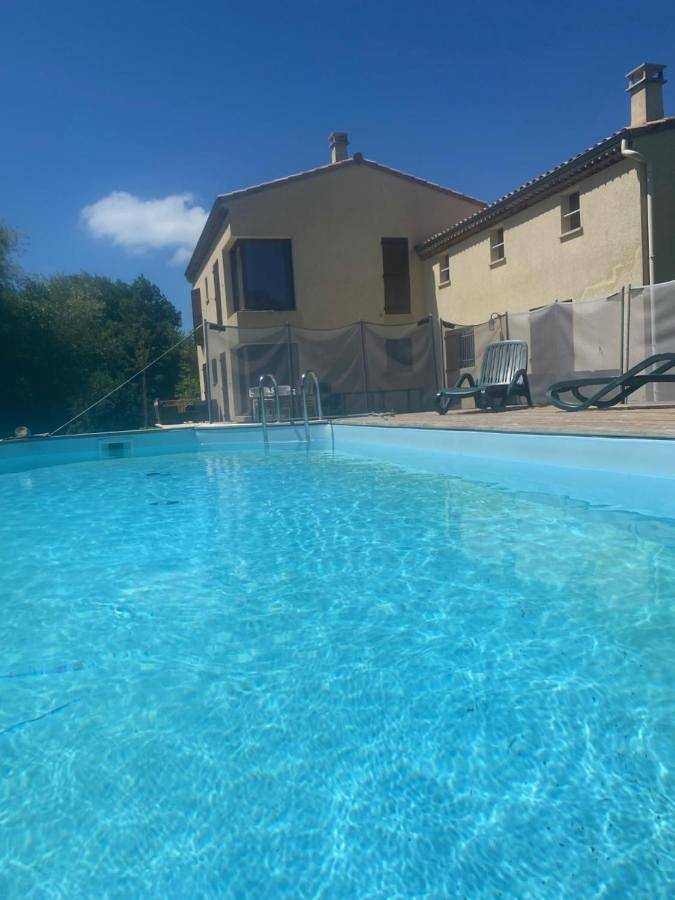 Maison de vacances pour 17 personnes, avec sauna et balcon ainsi que jacuzzi et piscine