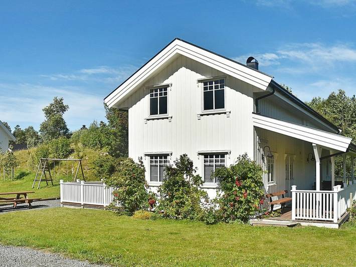 Ferienhaus für 8 Personen, mit Terrasse