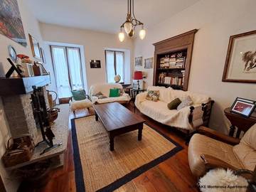 Gîte pour 11 personnes, avec vue et balcon dans Brusson