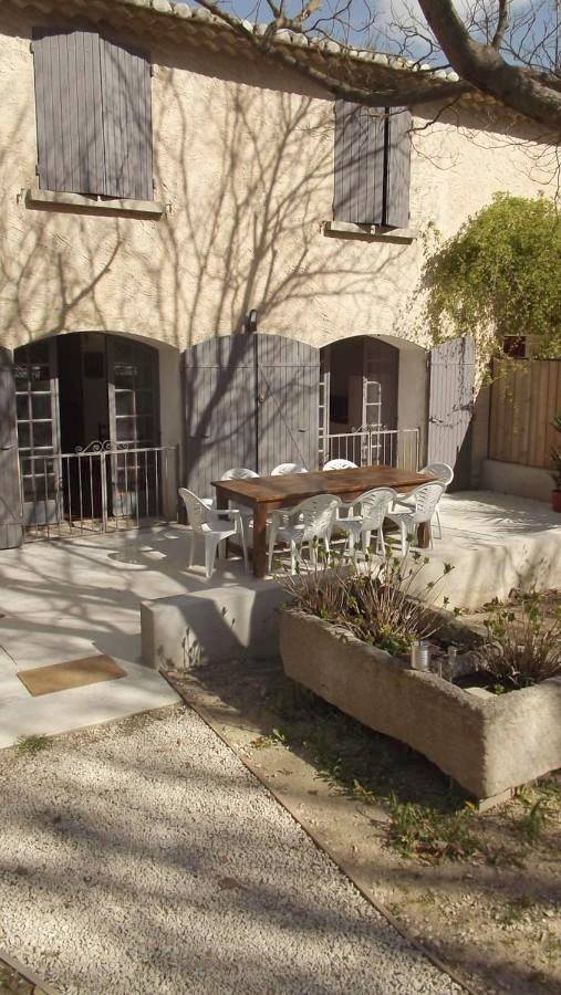 Appartement entier, Three-Bedroom Apartment in Cavaillon, Parc naturel régional du Luberon