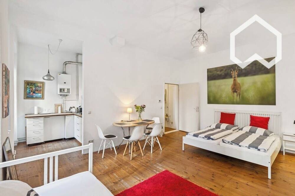 Ganze Wohnung, Berlin Garden Apartment am Savignyplatz in Charlottenburg Berlin, Berlin