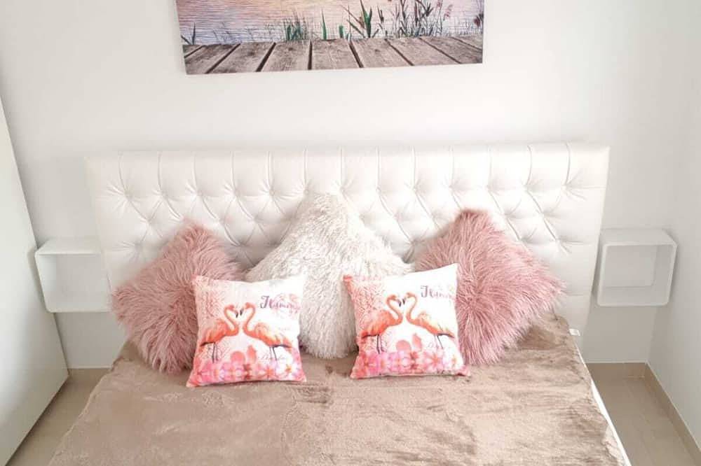 Luxury - modern - bungalow with Wifi! in San Pedro del Pinatar, Costa Cálida