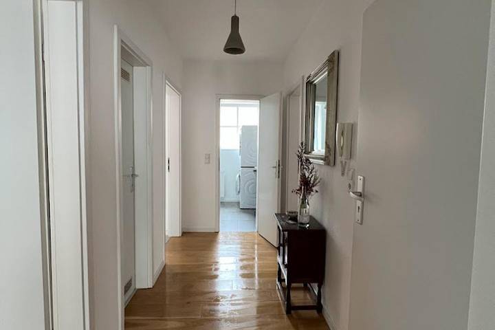 Apartamento vacacional entero, Apartamento de vacaciones para 4 personas con balcón in Mitte Bremen, Bremen