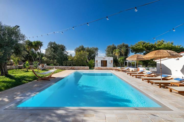 Villa per 7 persone, con sauna e piscina, con animali domestici a Carovigno