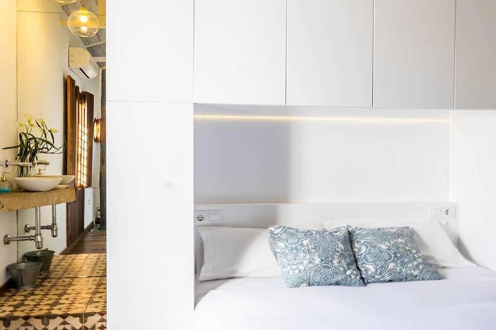 Entire apartment, Sueños de la Judería Centro Córdoba ⭐⭐⭐⭐ in Distrito Centro (Córdoba), Cordoba