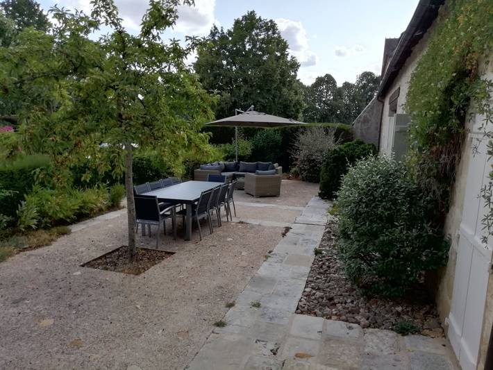 Exklusives Familienanwesen gegenüber der Zisterzienserabtei - Komfortabler Rückzugsort mit Garten. in Bruère-Allichamps, Saint-Amand-Montrond