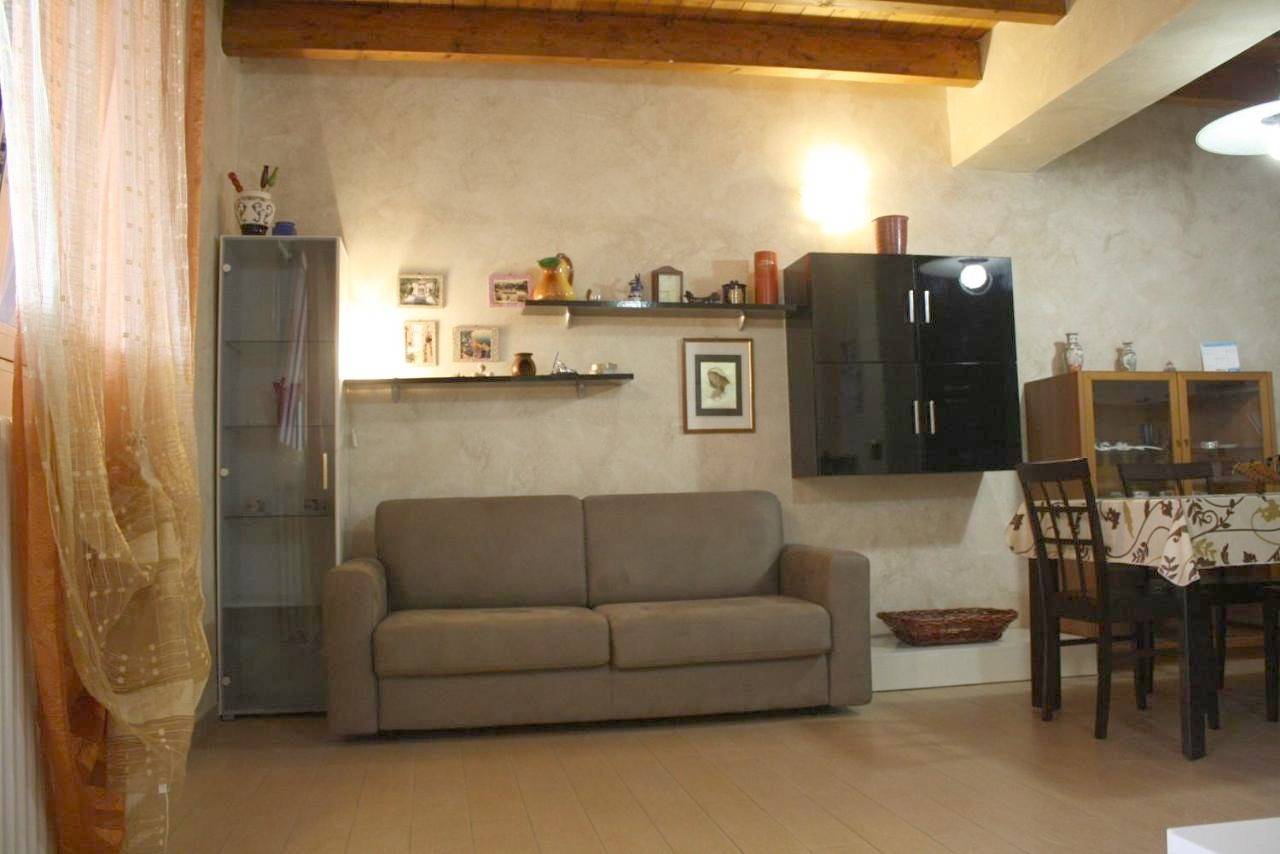 Casa-B&B Bouganville Attico 85 mq in Barletta, Barletta-Andria-Trani