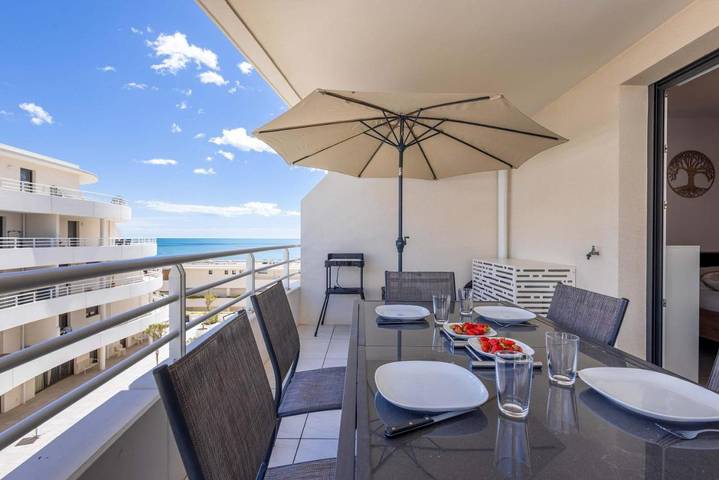 Gîte pour 4 personnes, avec terrasse dans Casino de Valras Plage - 4