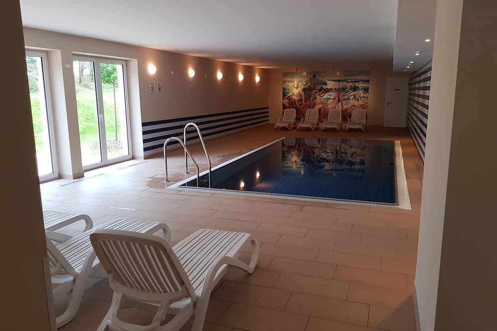Ganze Wohnung, Fewo Möwenklecks-Strandlage/Pool/Sauna/ W-Lan, Tiefgarage, Kurabgabe inklusive in Baabe, Rügen