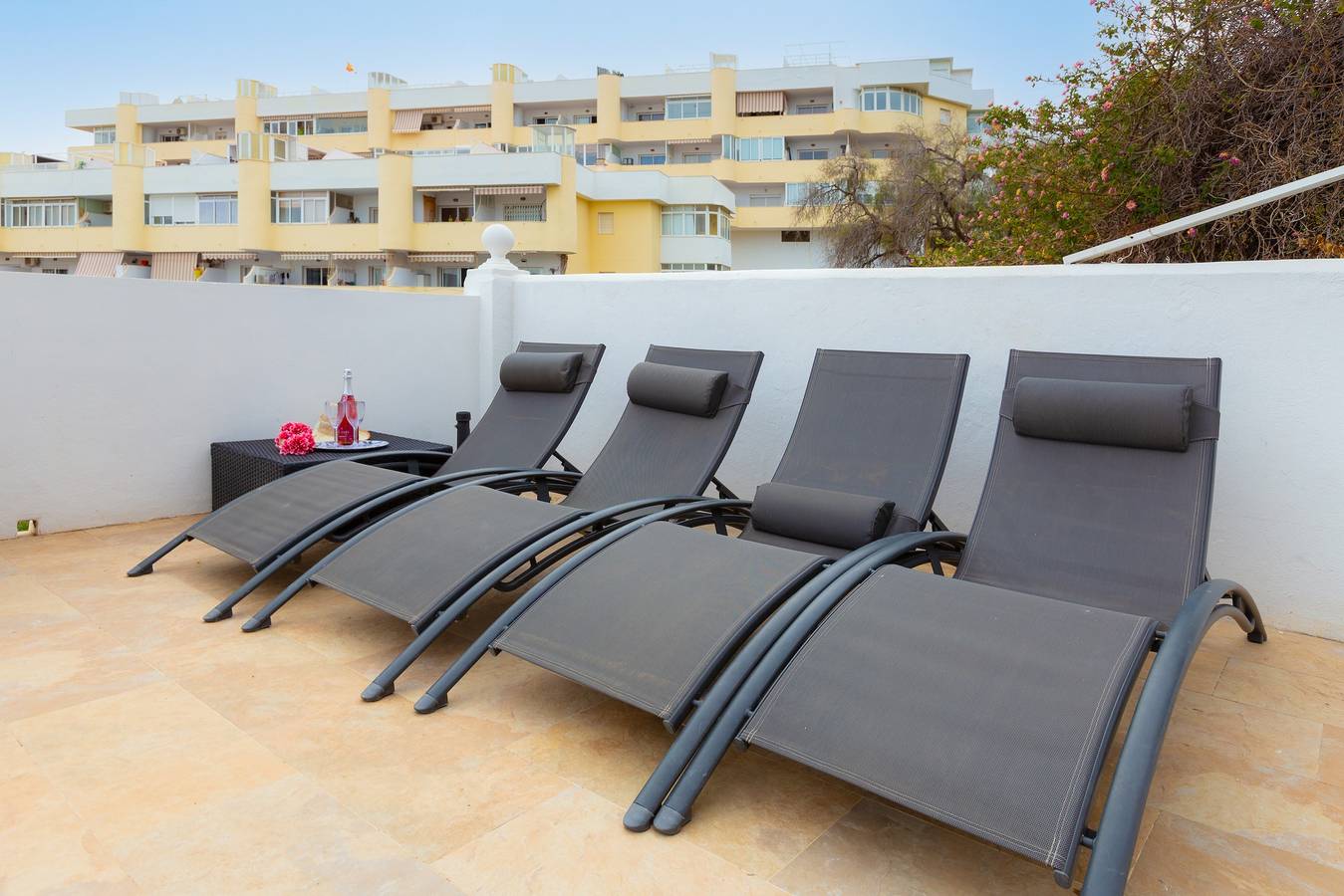 Appartement "Villa Mar del Plata" met Gedeeld Zwembad, Wifi, Tuin & Terras in Torreblanca (Fuengirola), Fuengirola