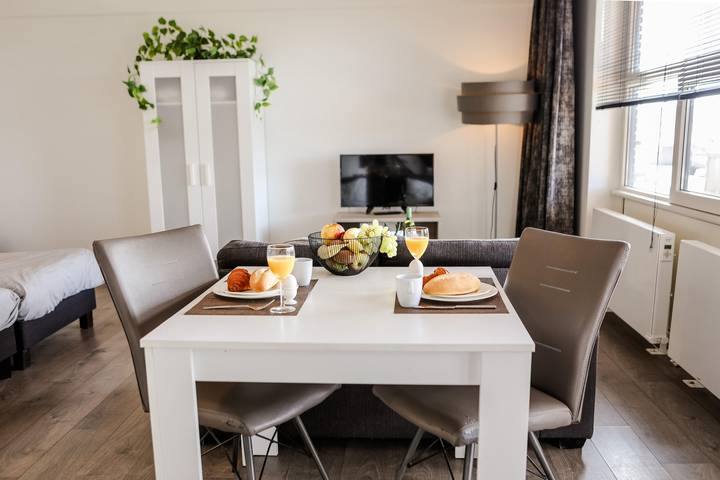 Ferienhaus für 2 Personen, mit Terrasse und Balkon/Terrasse in den Niederlande - 4