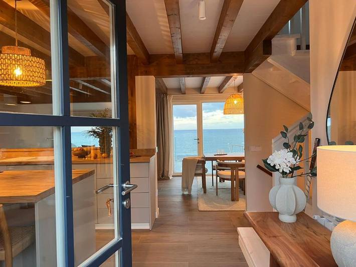 Chalet para 16 personas, con vistas además de piscina y jardín - 1