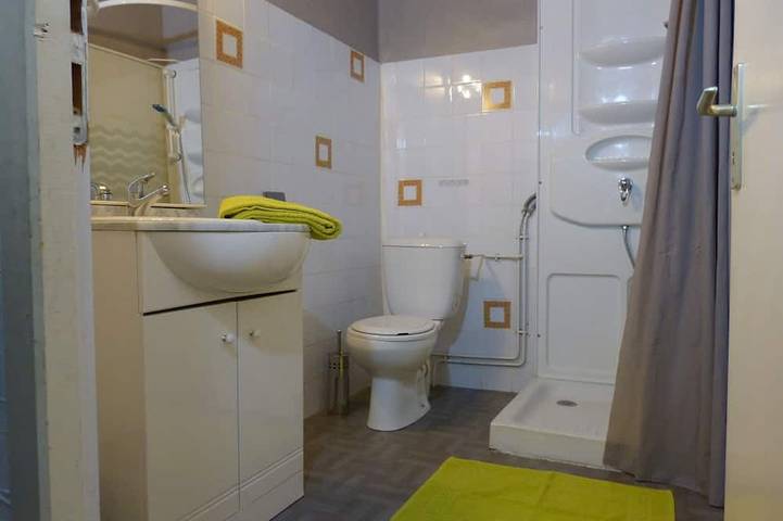 Gîte pour 4 personnes, avec jardin et terrasse, animaux acceptés à Thoiras - 4