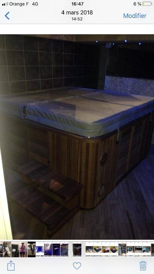 Logement haut de gamme jacuzzi sauna in Chamalières, Parc naturel régional des Volcans d'Auvergne