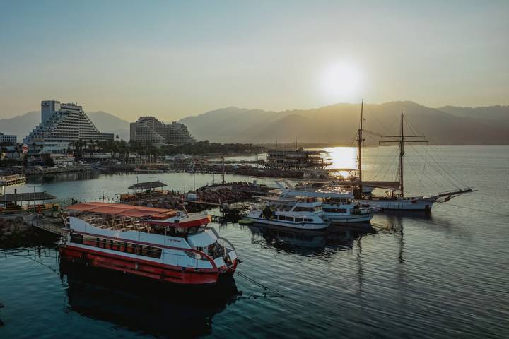 Gîte pour 4 personnes, avec piscine et balcon, adapté aux familles à Eilat - 4