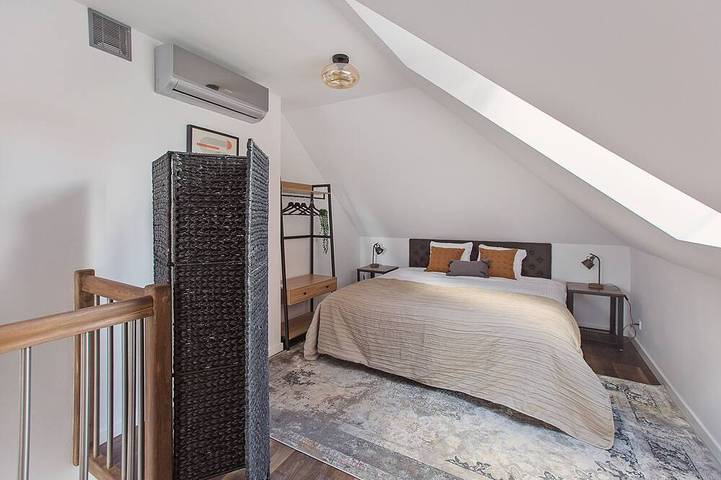 Ganze Wohnung, Loft Barnim - duplex with Historic Fire Tower and roof terrace! - near the lake in Neustettin, Westpommern