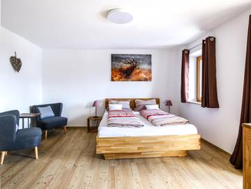 Ferienwohnung für 2 Personen, mit Garten und Pool sowie Sauna in Ofterschwang