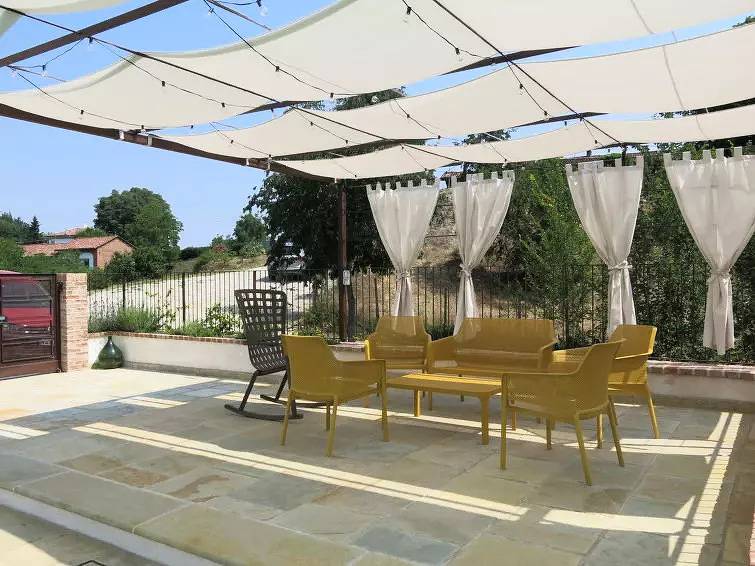 Haus 10 Personen in Portacomaro, Asti Provinz