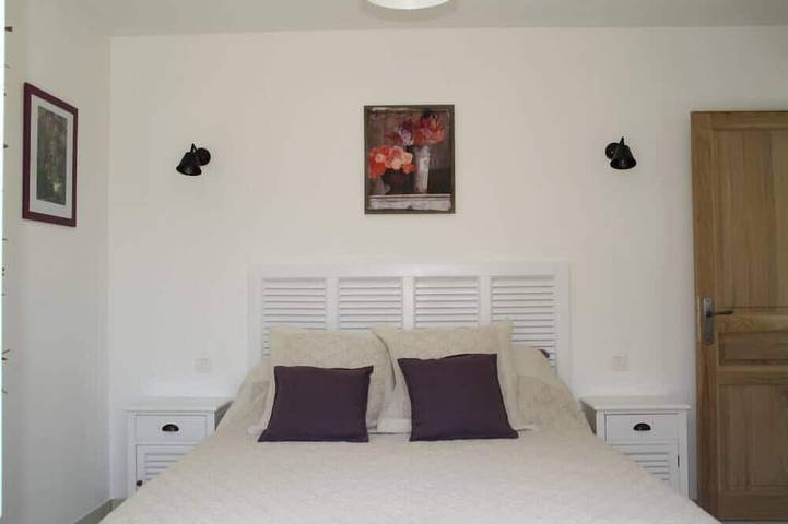 Location de vacances pour 3 personnes, avec jardin et piscine à Vedène - 2