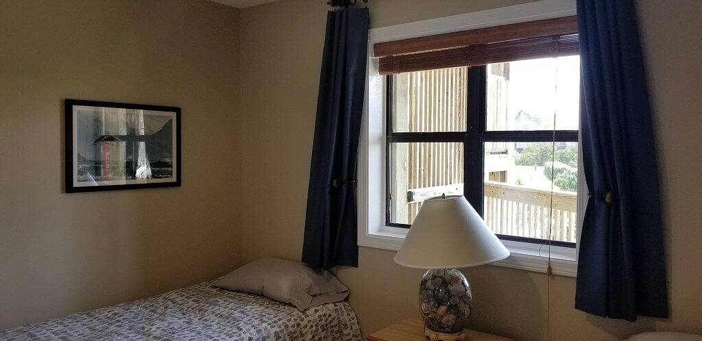 Ganze Wohnung, Kunstvoller Komfort zu Ehren der Seeleute und des Meeres in Avon (NC), Pamlico Sound