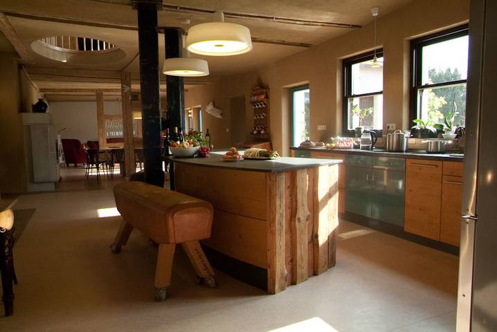 Ferienhaus für 18 Personen, mit Sauna und Garten sowie Terrasse in Vogelsang-Warsin