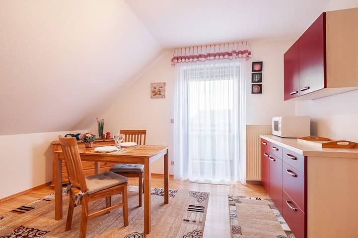 Ferienwohnung für 2 Personen, mit Garten - 1