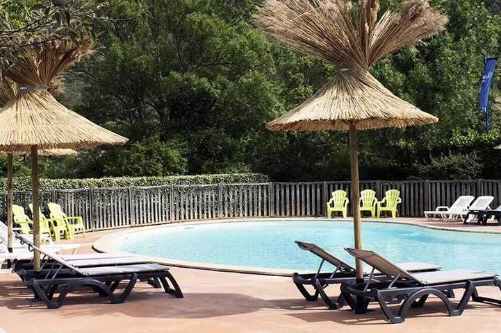 Mobil home pour 4 personnes, avec terrasse à Laurac-en-Vivarais - 4