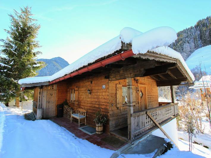Villa für 6 Personen, mit Balkon und Terrasse sowie Garten in Tirol