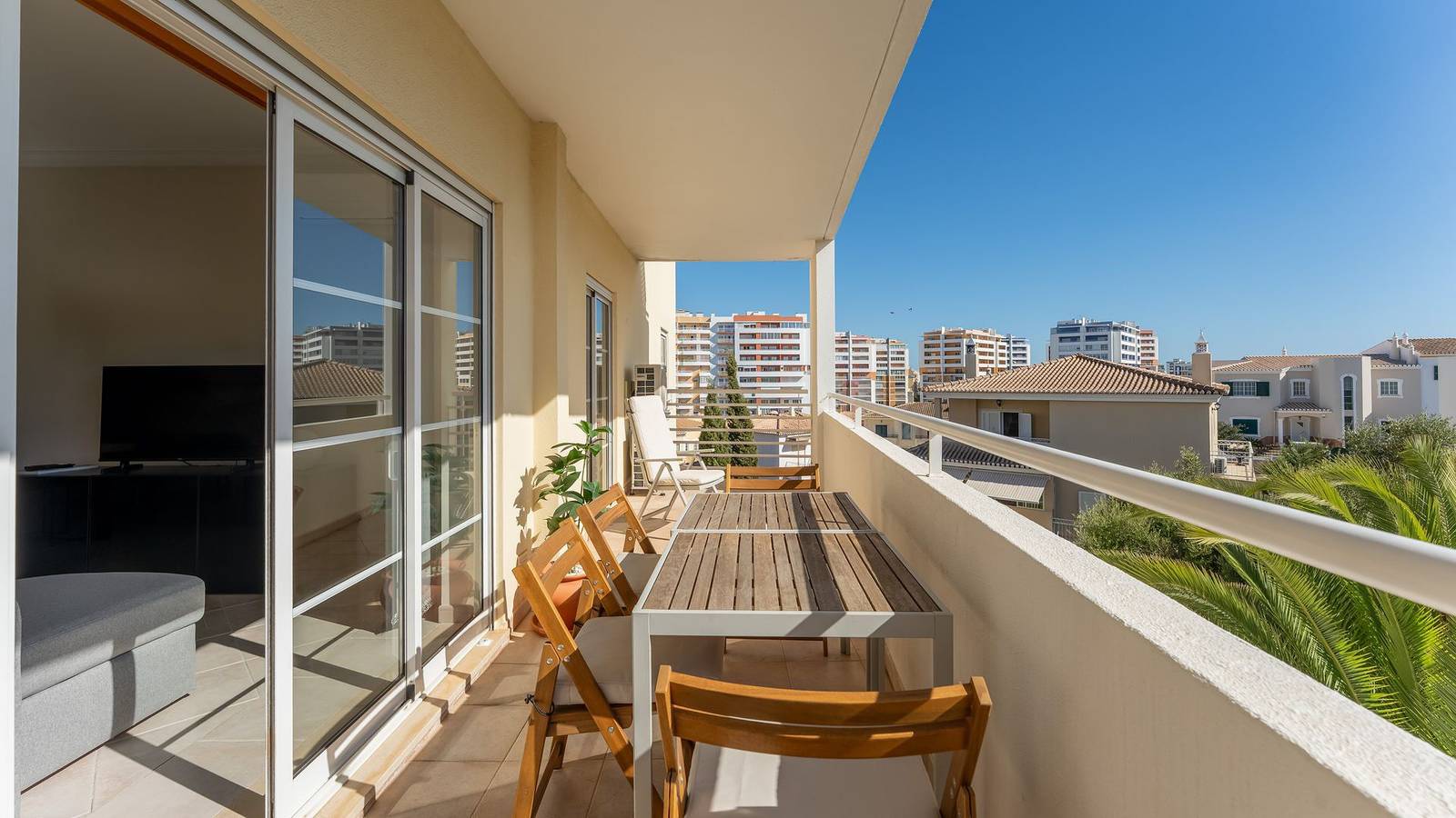 Geheel appartement, T1 Acolhedor c/Piscina em Portimão by Lovelystay in Portimão, Faro District