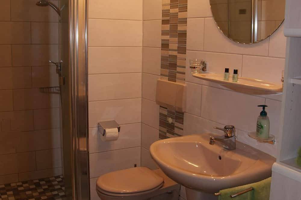 Ganze Wohnung, Ferienwohnungen Münster - Ferienwohnung Moselblick in Bullay, Traben-Trarbach und Umbegung